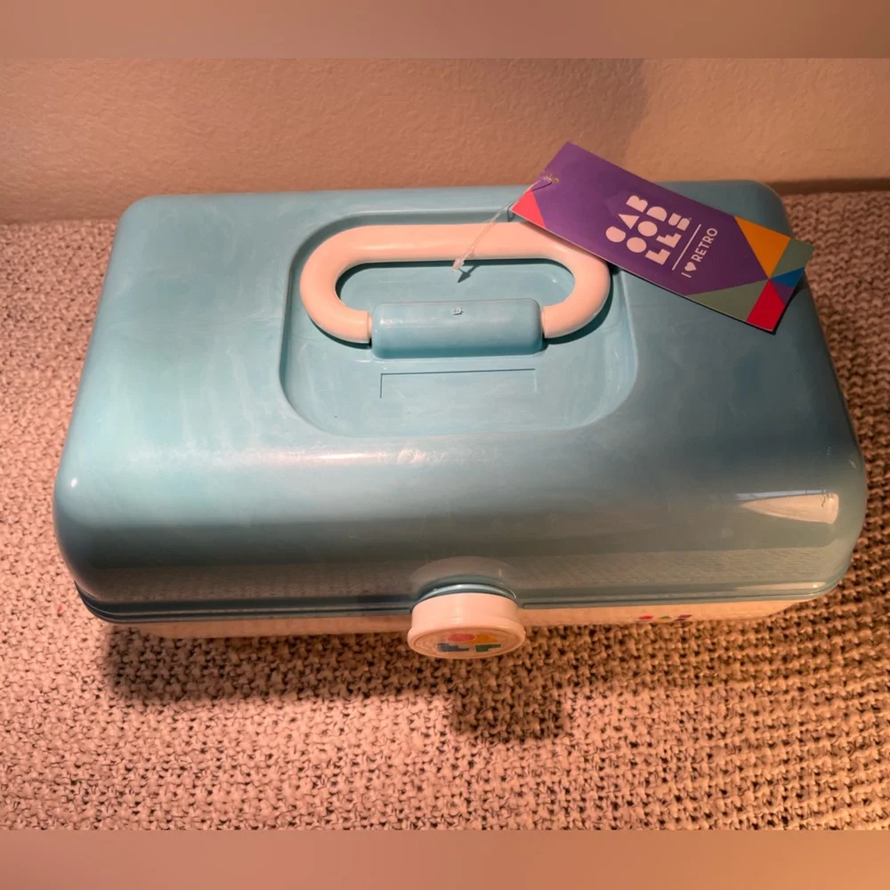 Caboodles “On the Go Girl” Portable Makeup Storage with Mirror Blue and White